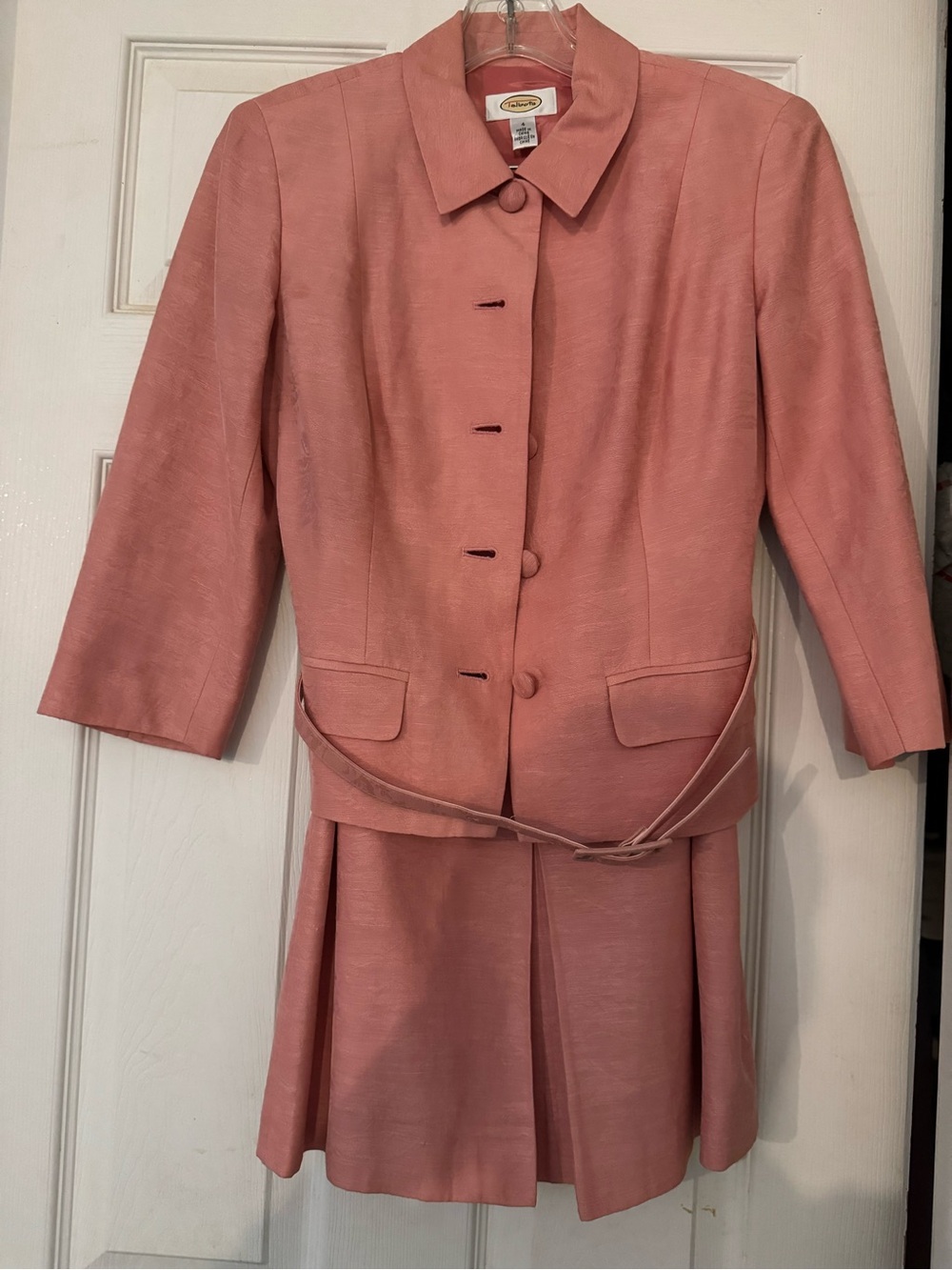 Vintage Talbots Pink Textured Linen-blend Skirt Suit and Matching Belt Set size4